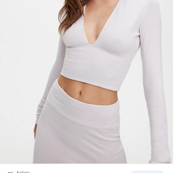 Aritzia brigette top - Picture 2 of 2
